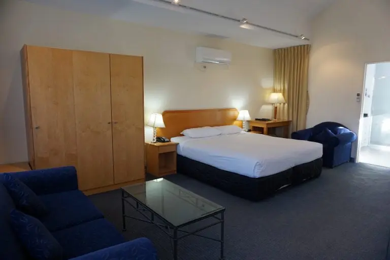 Executive Balcony Room - Double Bay Accommodation Sydney - The Savoy Hotel